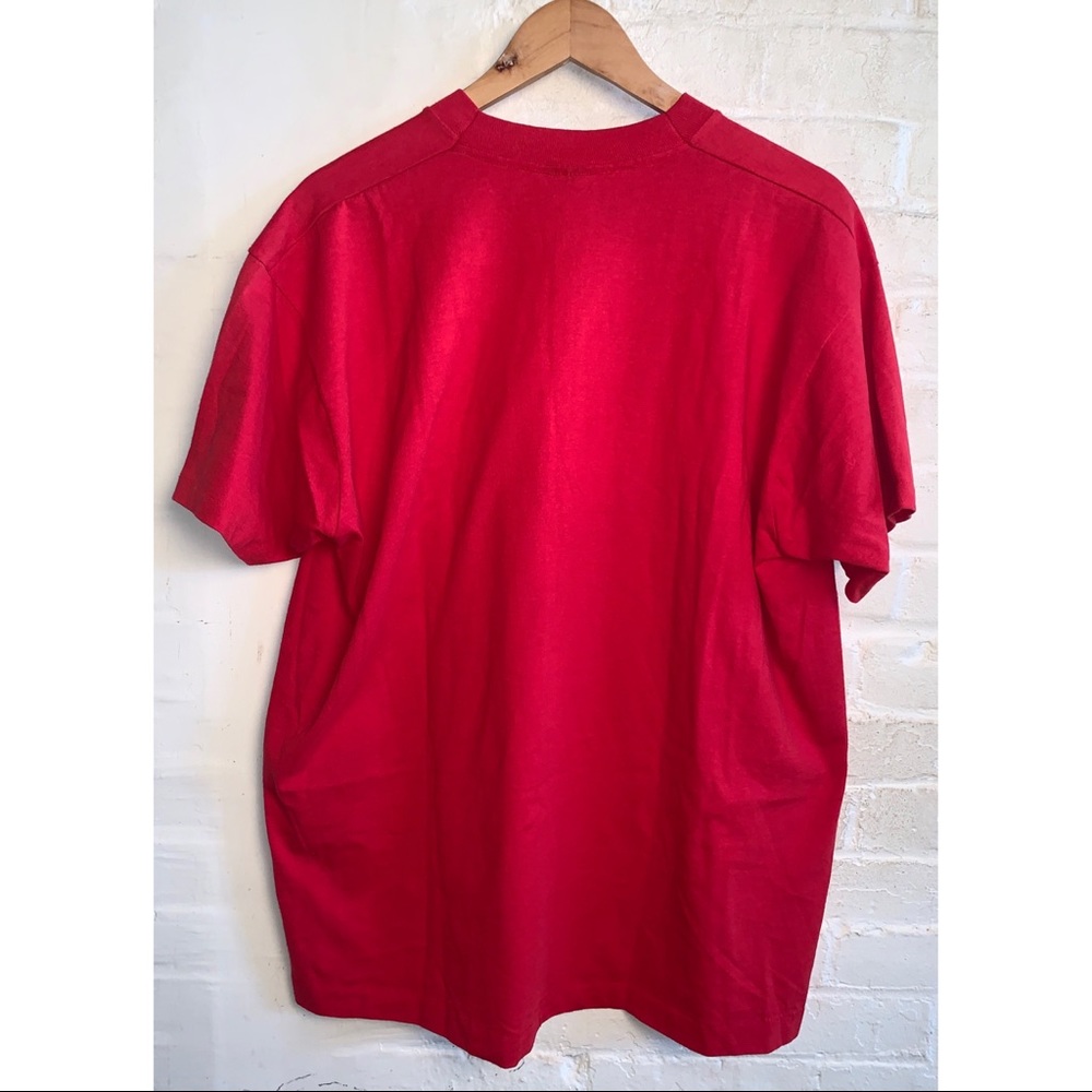 Vintage Montréal single stitch red graphic tee - Picture 4 of 14